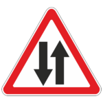 Знак 1.21 «Двустороннее движение»